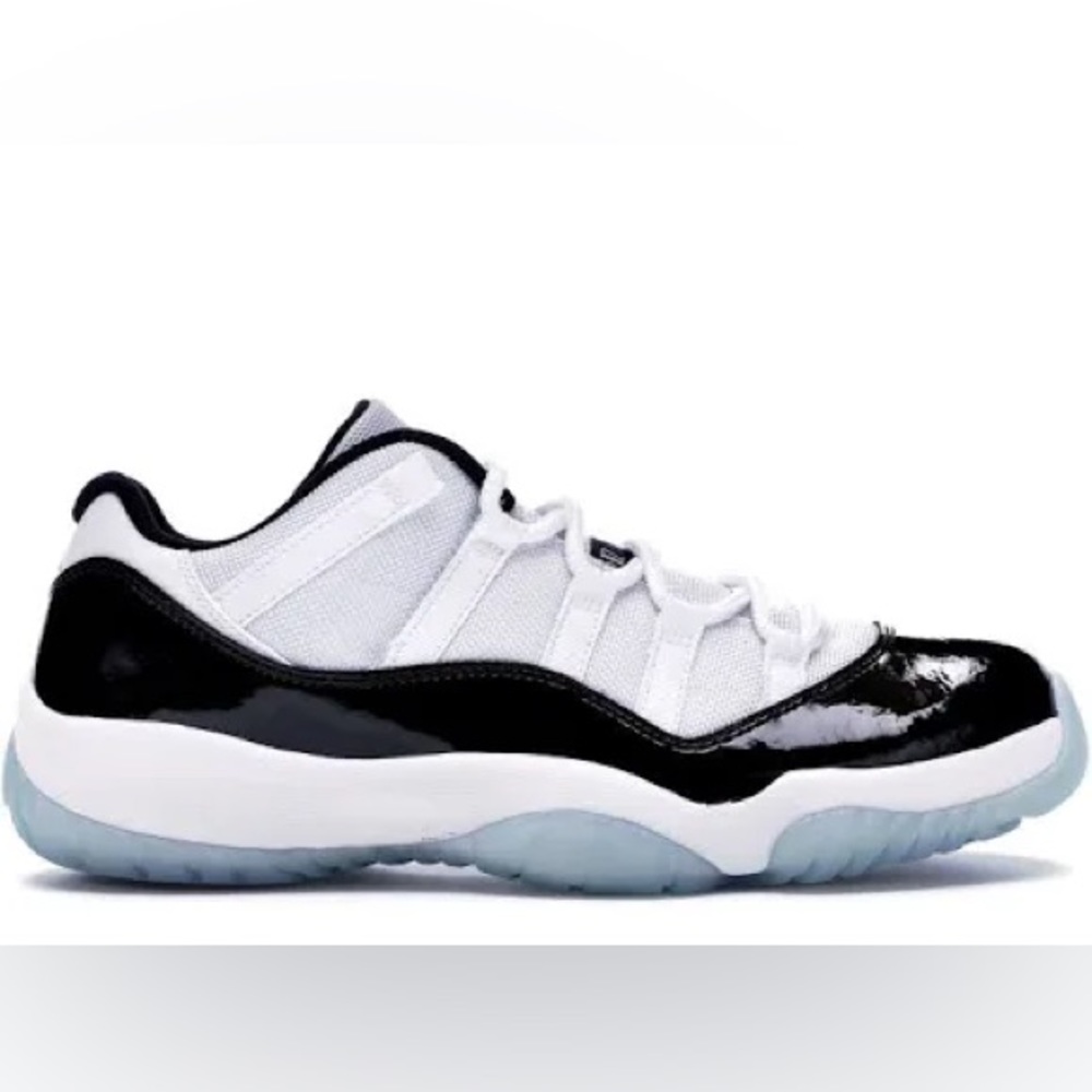 Jordan 11 Low - Concord